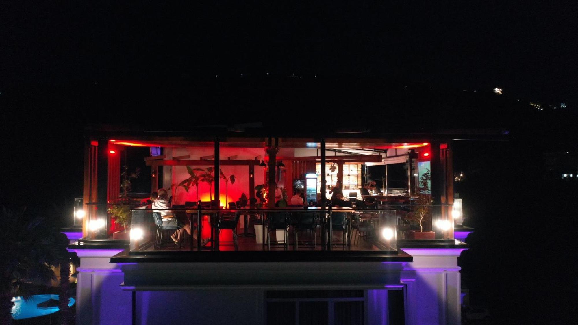 Nia Boutique Hotel By Rapo'S Resort Himarë Exterior foto